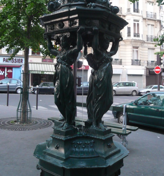fontaine riviere.JPG