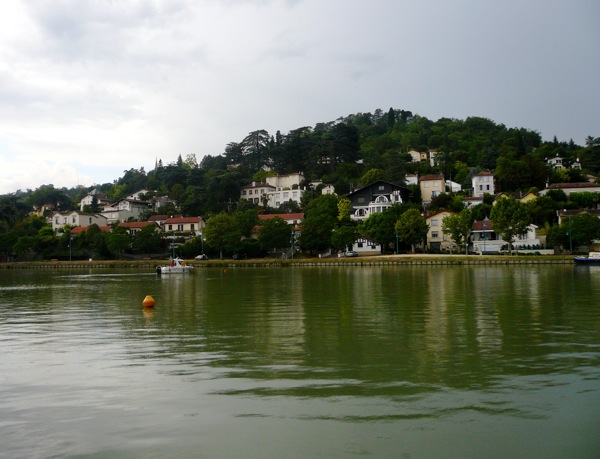 canal riviere.JPG